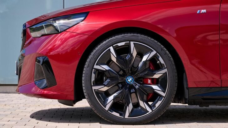 أفضل أداء BMW M4 CS للبيع