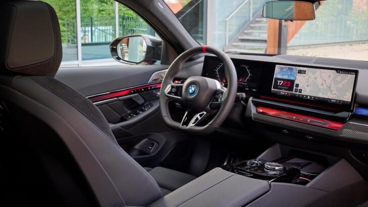 أفضل أداء BMW M4 CS للبيع